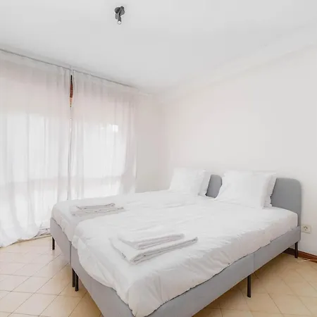 Nomad's Easy - 1bed Sunrise Cedofeita Lägenhet